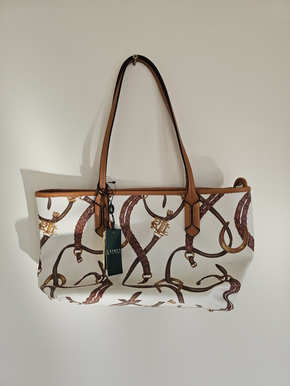 LAUREN by Ralph Lauren Caldwell Belting Classic Tote in White - Picture 4 of 16